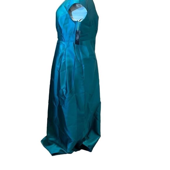 Alfred Sung Woman’s Dress Gown Wedding - Picture 9 of 12
